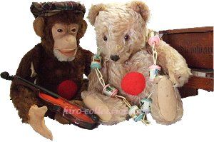 シュタイフ　ミュージカルベア・チンパンジー